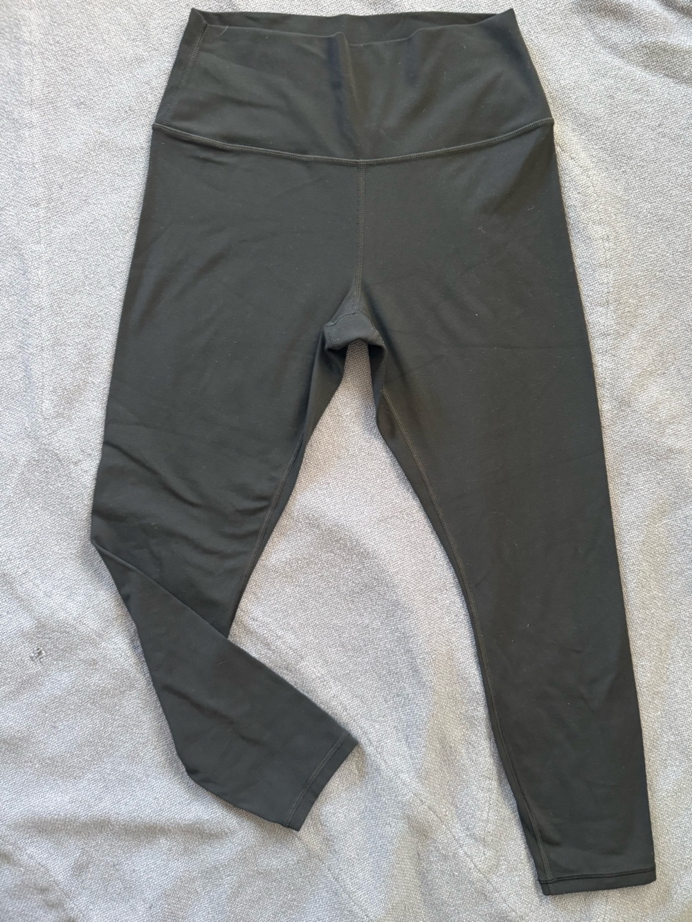 Athleta Transcend 7/8 Tight Black Leggings Size M